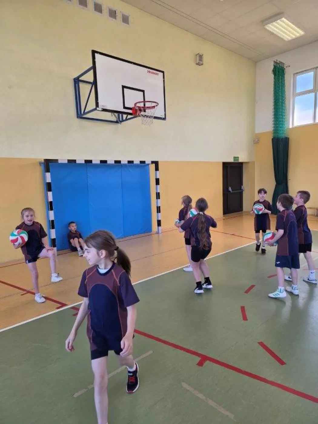 X POWIATOWY TURNIEJ SPORTOWY DLA KLAS II „SZÓSTECZKA”
