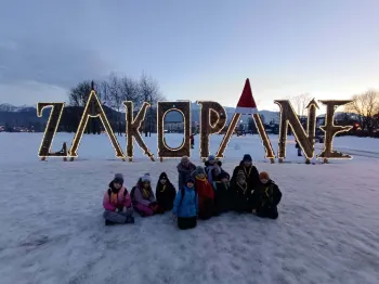 590231051_884027604063135_2202064437833964521_n