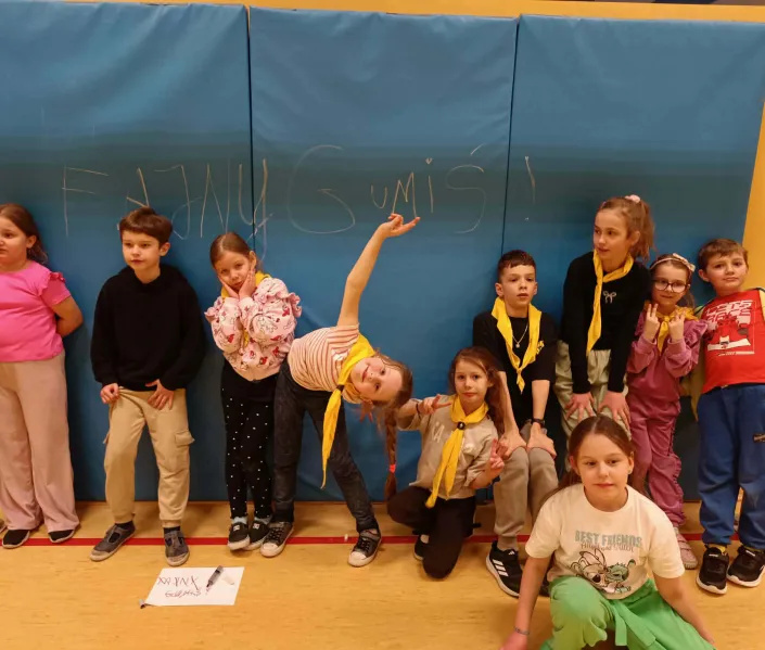 GUMISIE NA TROPACH WIOSNY